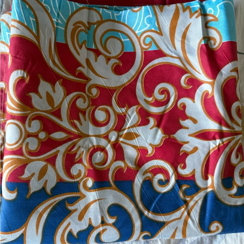 Luxurious Red and Blue flat sheet